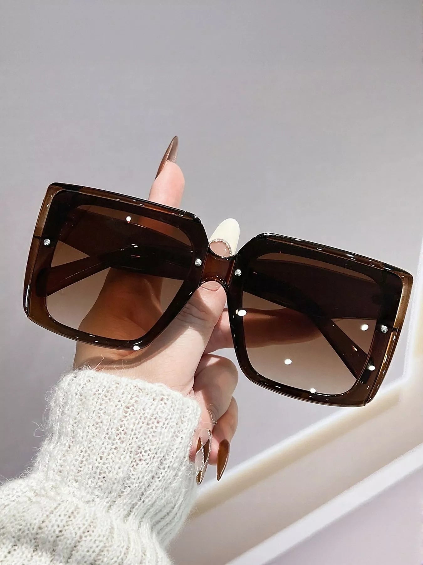 d7ee21b9-ddee-4d96-bd81-6ee0b970bf80-Max-Origin